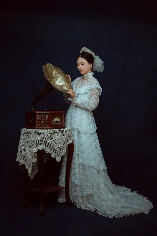 [艺图语] 2022.07.03 花开半夏 莲 - 艺图语